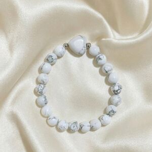 Howlite Bracelet